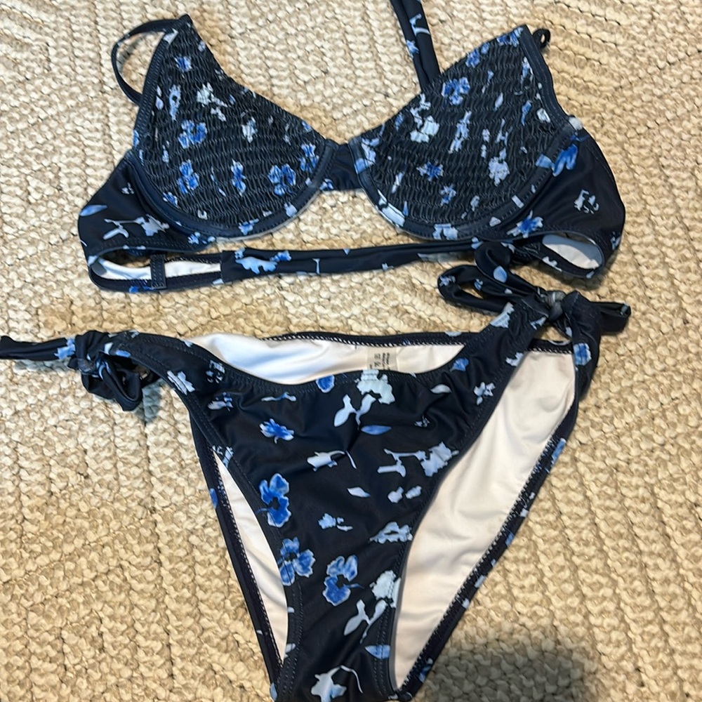 SHEIN bathing suit